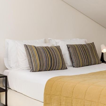 Studio Center Porto Luaran gambar