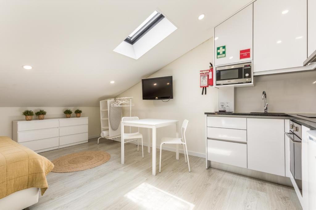 Studio Center Porto Luaran gambar