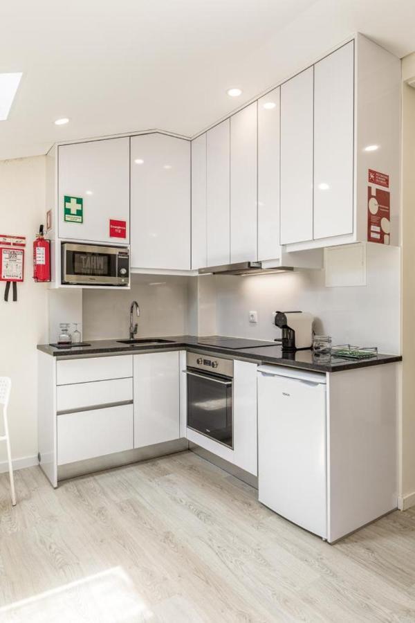Studio Center Porto Luaran gambar
